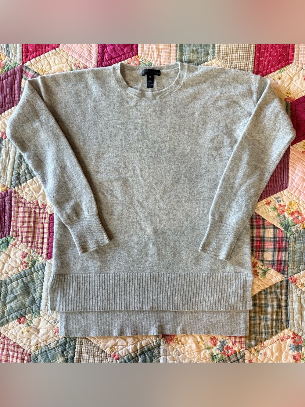 AQUA Cashmere (Bloomingdale's) Heather Grey Crewneck Sweater 100% Cashmere - S